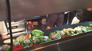 深夜まで大行列！