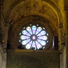 大聖堂のバラ窓