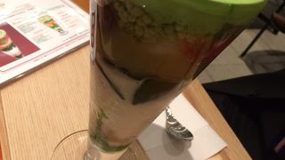高級パフェが食べられます