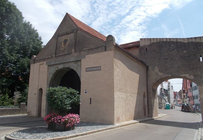 旧市街地の北の門です。