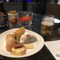 ラウンジの夕食