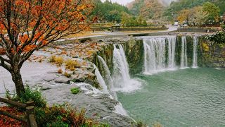 紅葉時期には二宮八幡神社も寄ってみて