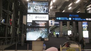 年末のスワンナプーム国際空港 (BKK)