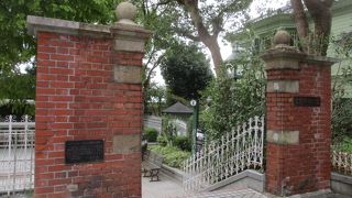 北野町広場にあります