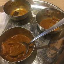 3種類のカレーが食べられました