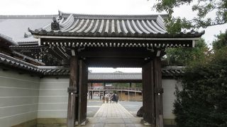 人通りが多いです