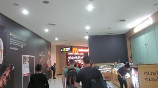 マクドナルド (メルボルン国際空港 ２号店)