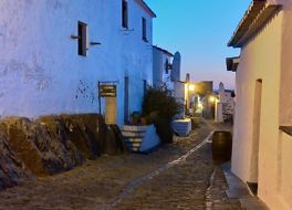 モンサラーシュ村