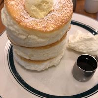 カフェ＆パンケーキ gram ミント神戸店