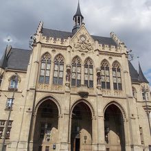 正面の様子です。