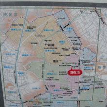 青山地区の町名の変遷等、歴史の移り変わりを紹介しています。