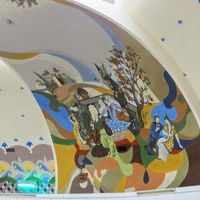 ロビーの素敵な天井画