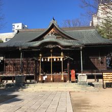 神社の本殿です