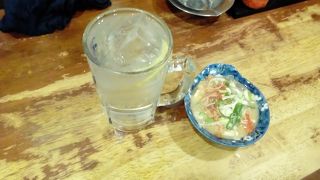 上野で30分だけ時間があったのでこちらで呑みました