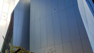 平日にゆっくり鑑賞してください