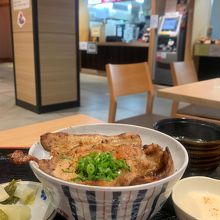 丼屋 炙り