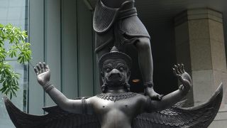 仕事の神様からパワーを！