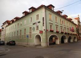 ホテル マリー ピボバール