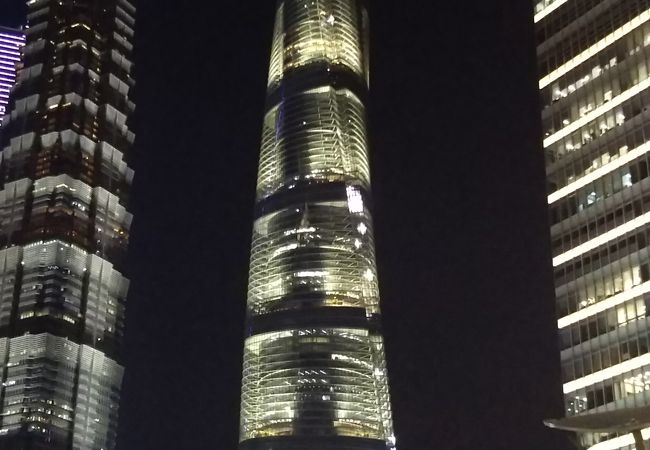 超高層ビル