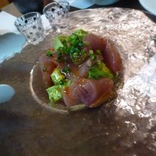 マグロとアボカド