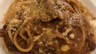 パンもミートソースも美味しい