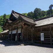 一帯は山岳仏教らしく清々しい雰囲気