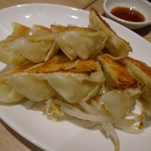 焼き餃子