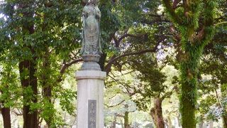 元この場所の町会による建立