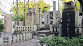 歴代の横綱の名前が刻印