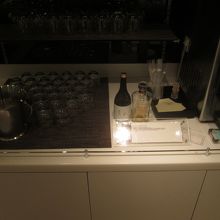 ANA アライバルラウンジ (成田国際空港)