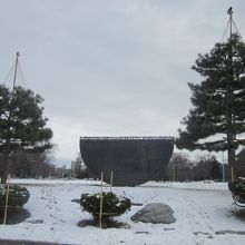 作品を少し離れて眺めるとこんなアングルです