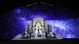 現在は砂の世界旅行・南アジア編を展示中、クリスマス特別企画プロジェクションマッピング開催中12月22日まで