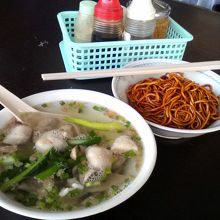 Kedai Kopi Melanian 3 (金沙園生肉麺)