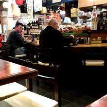 いたって普通の居酒屋