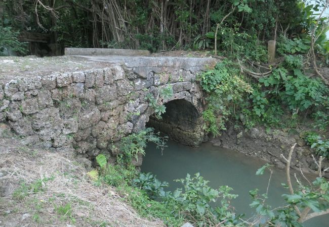 昔に造られた石橋