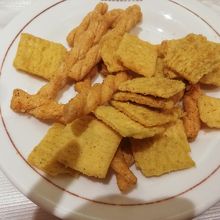 くねくねした茶色のが麻花