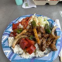 $11プレートランチ