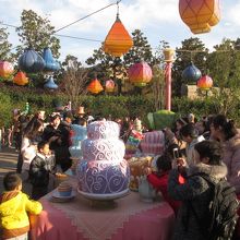 アリス イン ワンダーランド メイズ