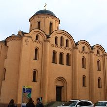 Madonna Pyrogoshcha Dormition Church