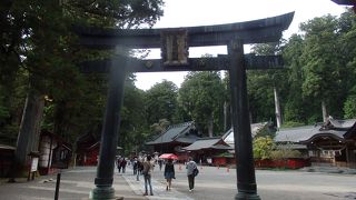 華厳の滝・日光山内散策で二荒山神社唐銅鳥居に寄りました