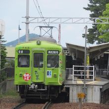 高松築港駅にて