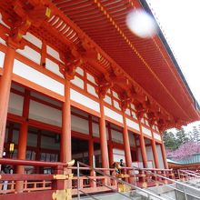 お参りをしに入りましょう！