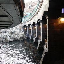 行列のあいだに。