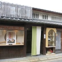 奈良町通を歩いていたらあった。