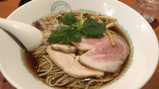 池袋駅:お洒落なラーメン屋さん