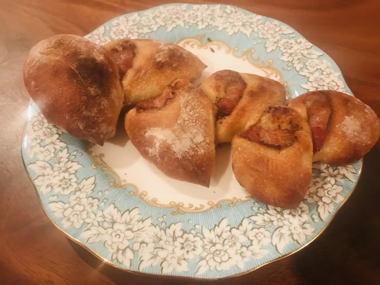 アンドブレッド