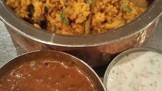 本格的なインド料理