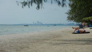 オトレス ビーチ