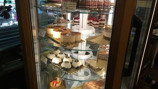 歴史のある素敵なカフェ