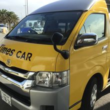 　空港での送迎車